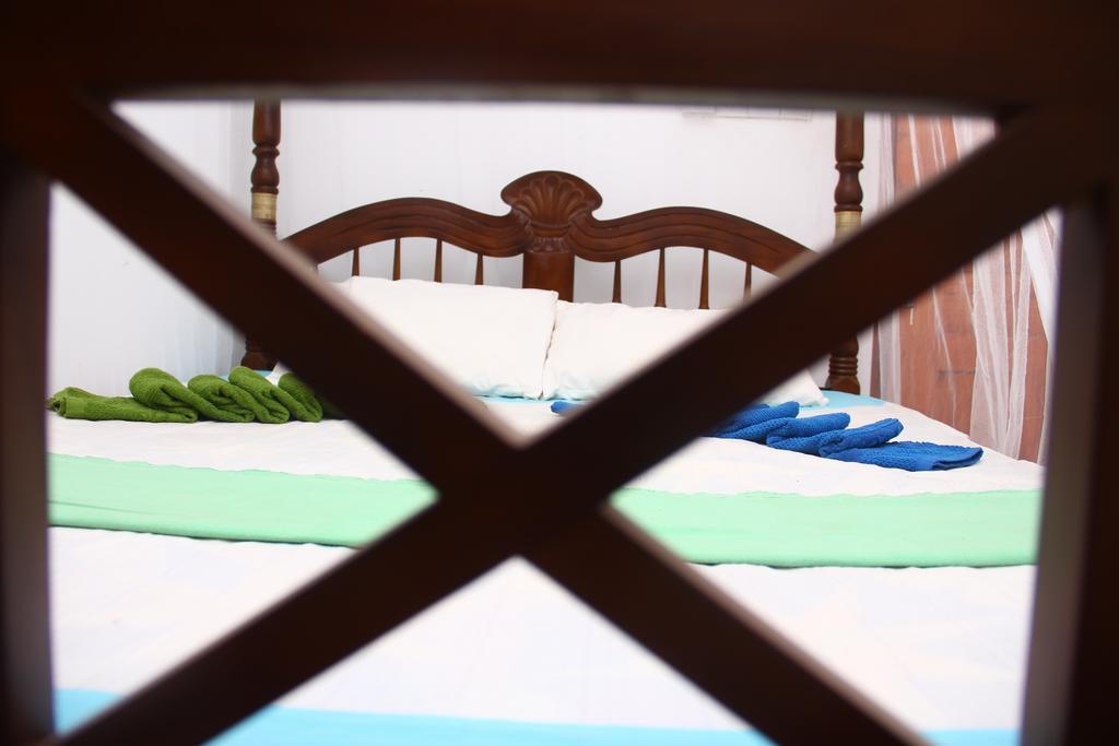 Sun Bird Eco Guest Mirissa Hotel Exterior photo